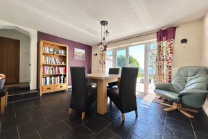 Dining Room- click for photo gallery